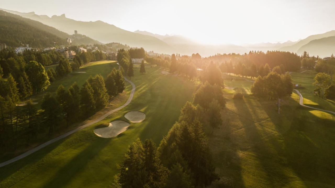 Hotel Elite Crans-Montana Bagian luar foto